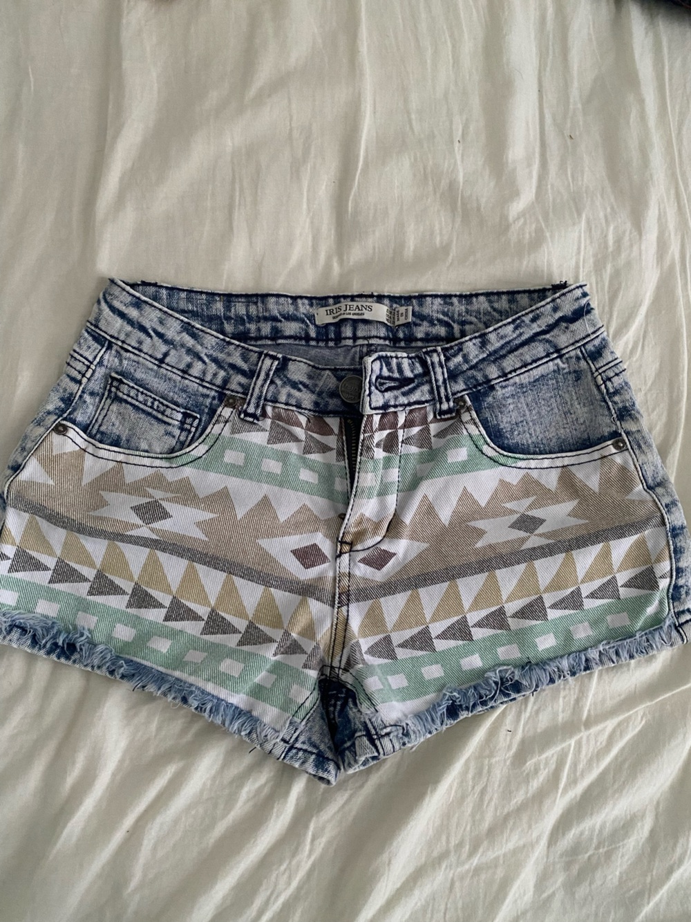 Iris Jeans Women's Aztec Print Denim Jean Shorts - Light Blue